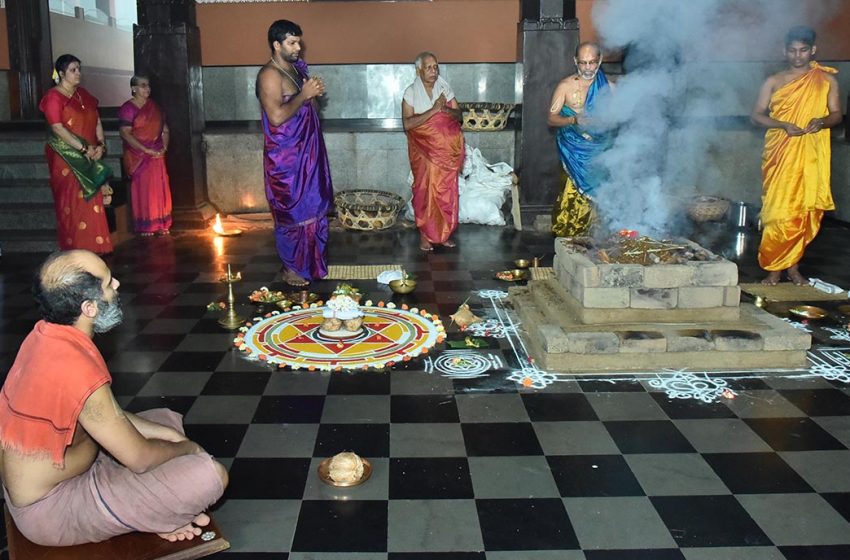  Navarathri celebration: Special ‘alankara’ and ‘homa’ at Sri Krishna Matha