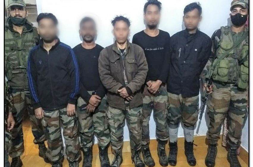  Top ULFA(I) leader surrenders to Indian Army