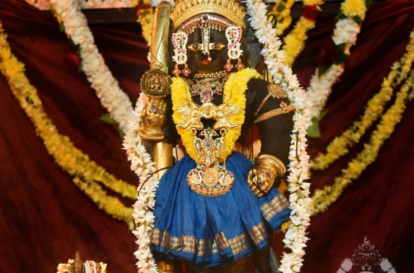  Sri Krishna Darshanam: Dec 09