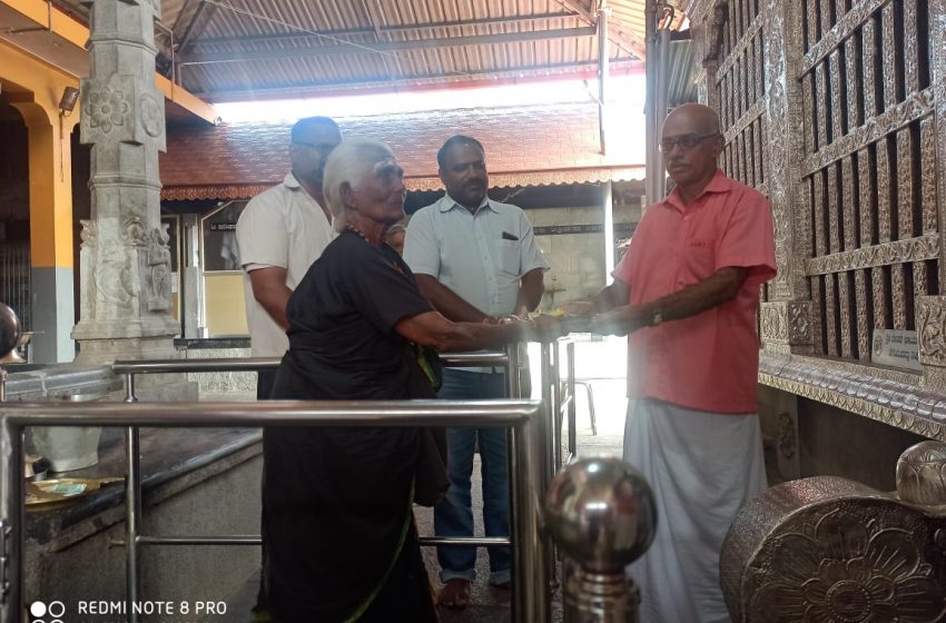  Elderly Ashwatthamma seeks alms, collects in lakhs, donates to temples
