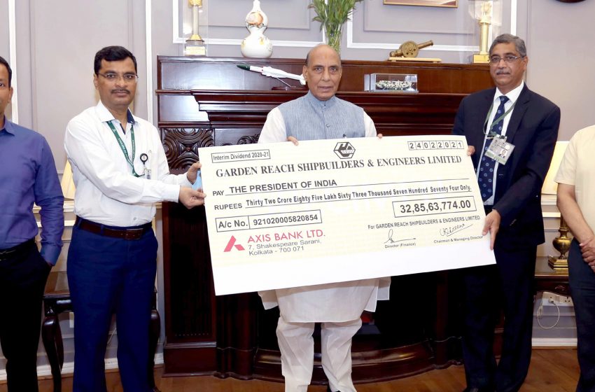  Rajnath Singh receiving the dividend cheque