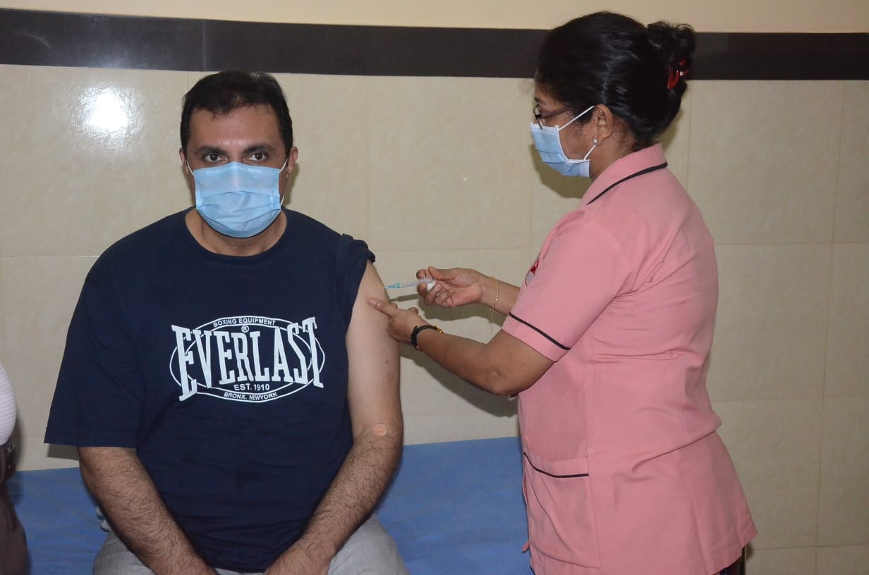 Pramod Madhwaraj receives first dose of COVID vaccination in Udupi