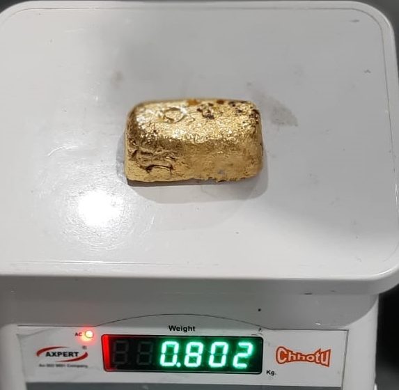  Customs officials seize 802 gram gold at Mangaluru Airport