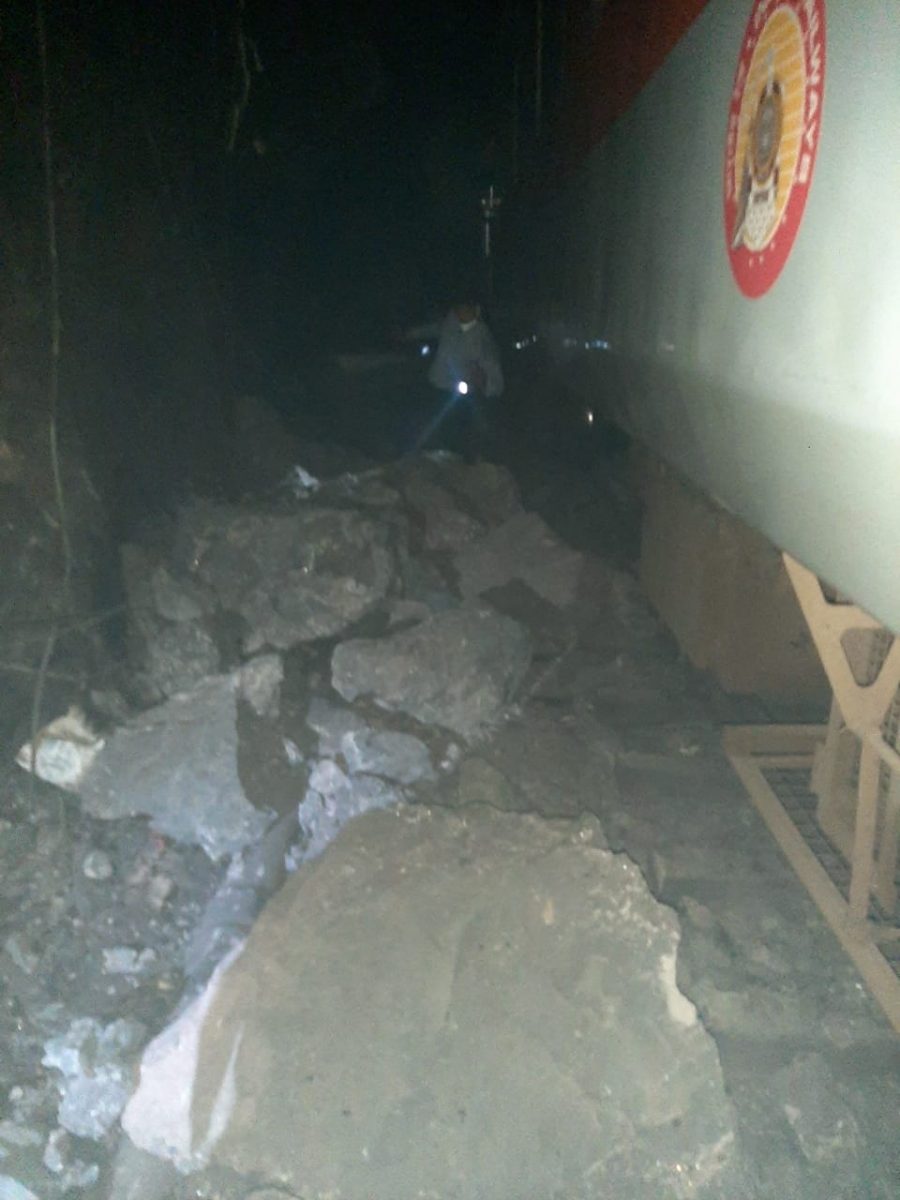 Rajdhani express derails in Karbude Tunnel