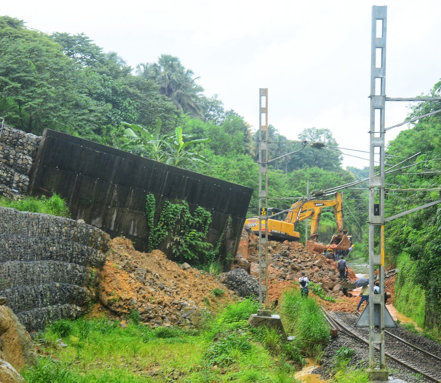 Train Movement Likely To Be Normal From Sunday - The Canara Post