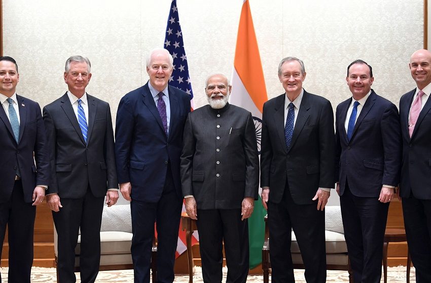  Modi holds meeting with US Congressional Delegation