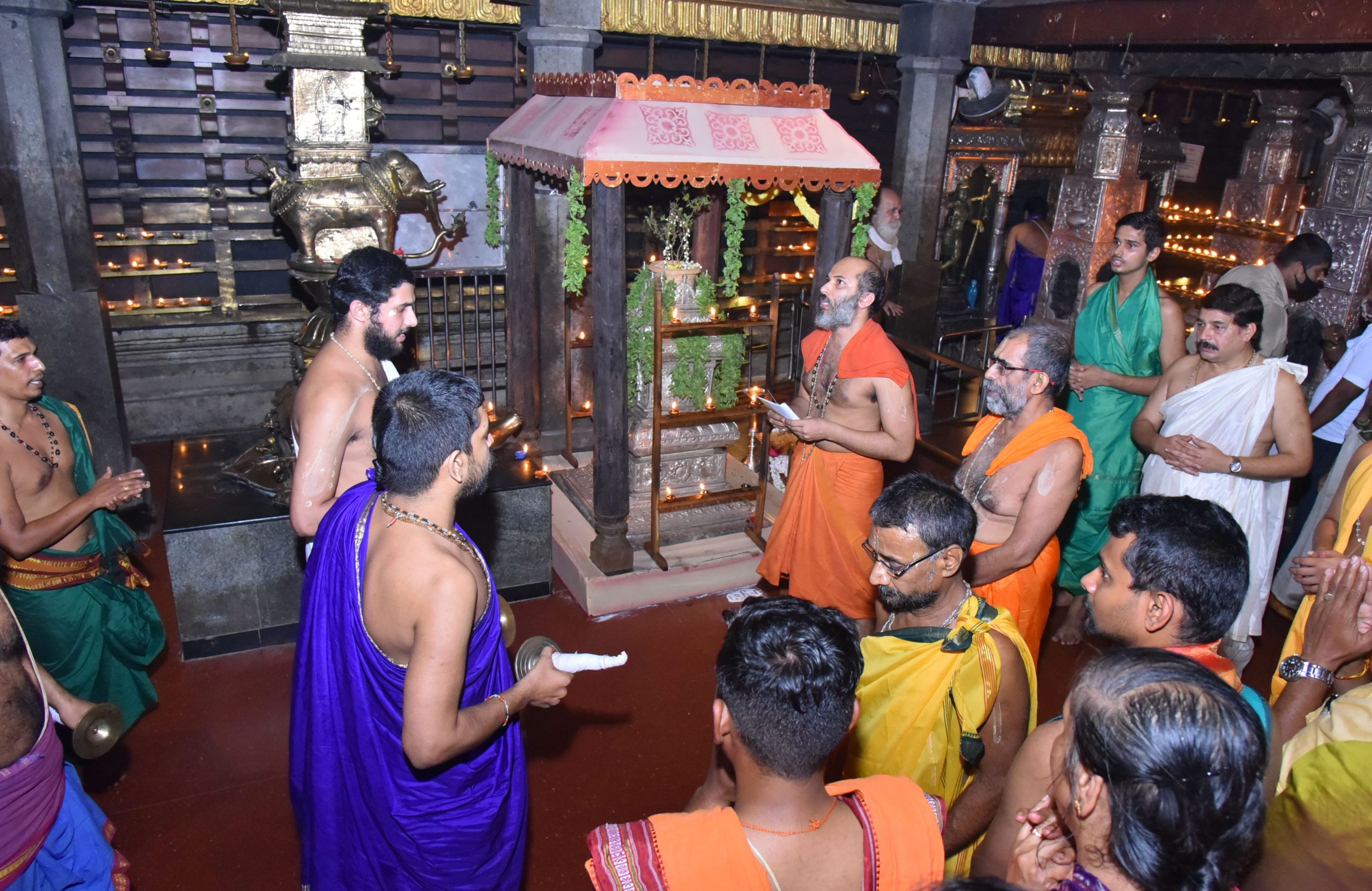 Tulasi Pooja- Sankeerthane commences at Udupi Sri Krishna Matha