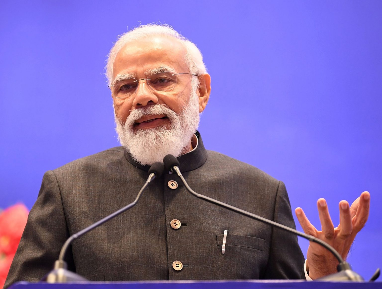 Modi to inaugurate and lay the foundation stone of projects worth ...