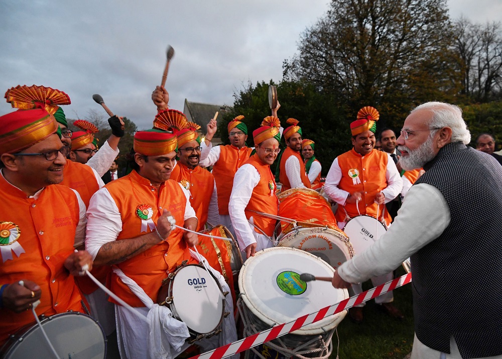 The Prime Minister Narendra Modi interacting with the Indian community, in Scotland on November 02, 2021.