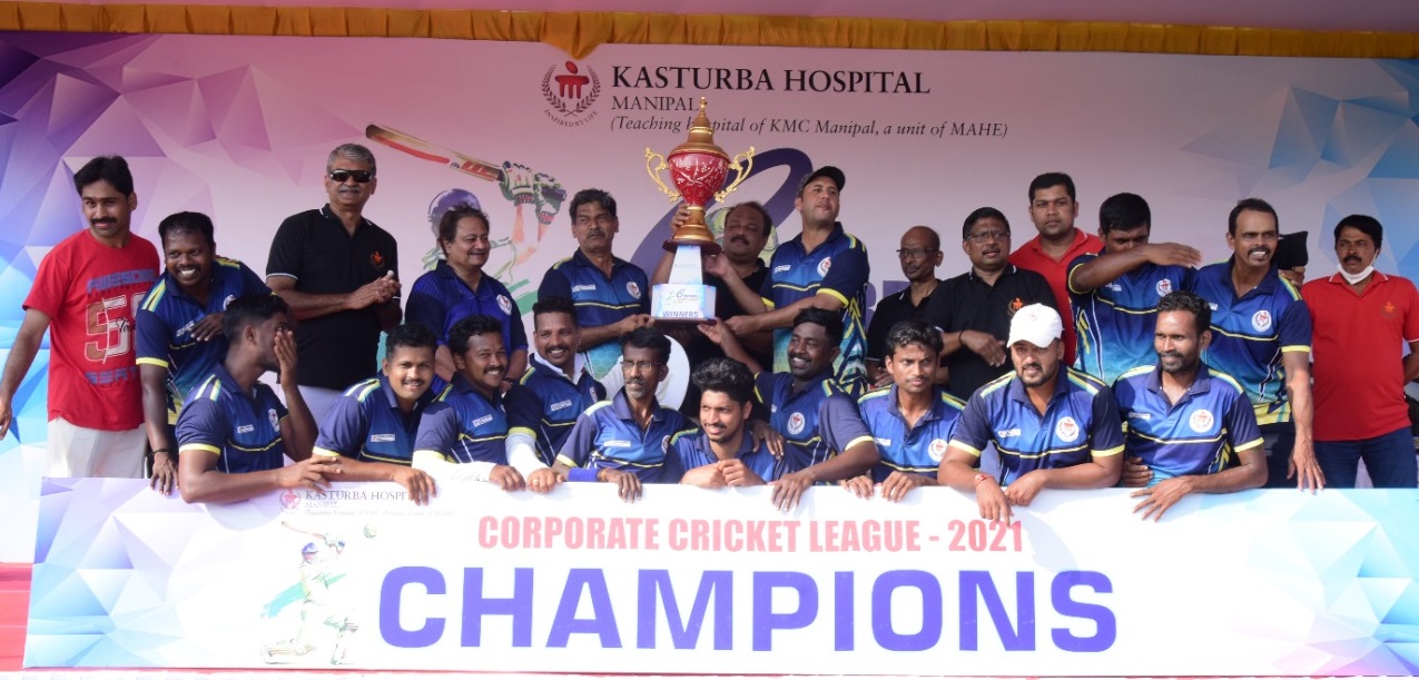 Kasturba Hospital wins Corporate Cricket League trophy