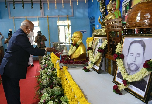 President visits Dr Babasaheb Ambedkar Memorial at Ambadawe