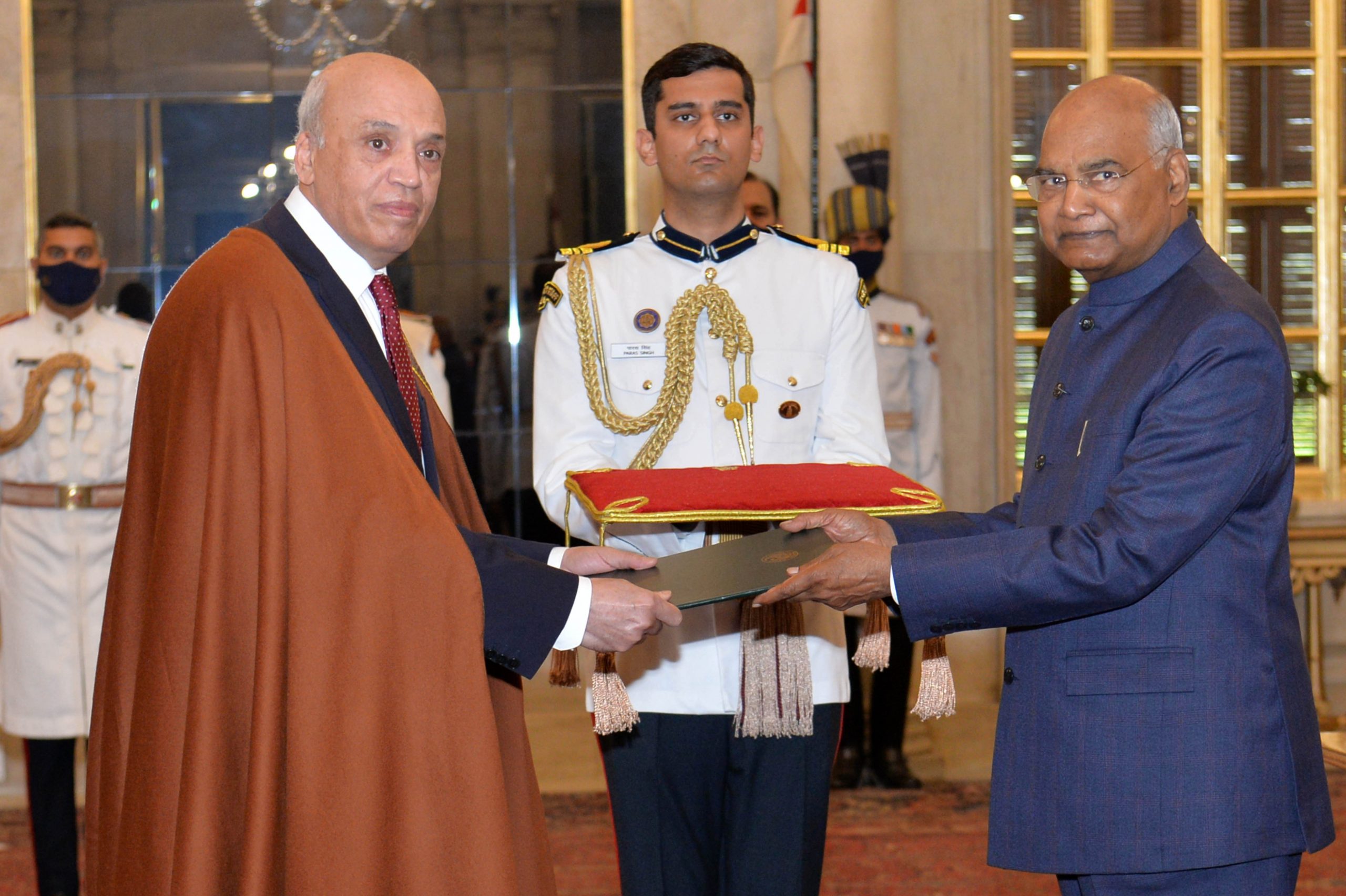 Envoys of five nations present credentials to President of India
