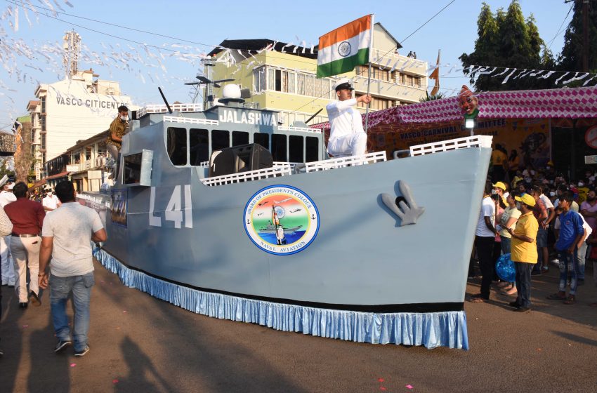  Indian Navy participates in Goa Carnival