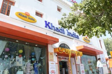Khadi Exceeds Turnover of Rs 1 lakh crore in 2021-22