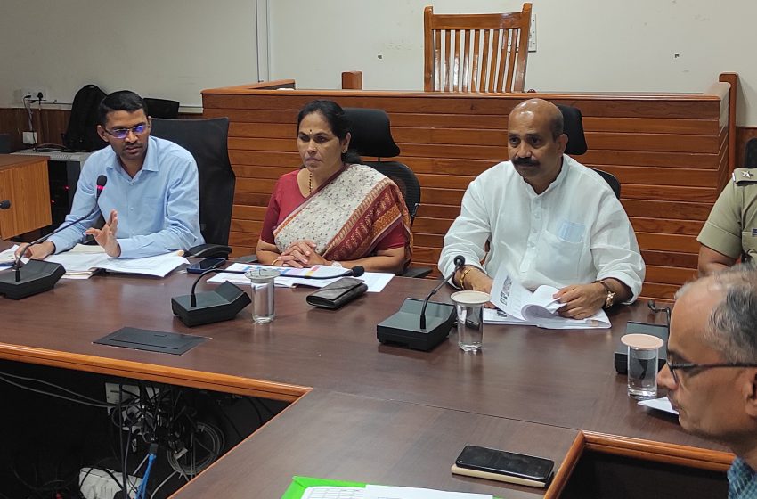  Shobha Karandlaje chairs review meeting in Udupi