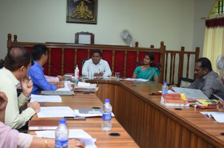 Uttara Kannada DC chairs CRZ meeting