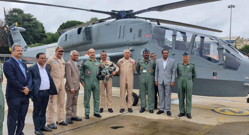  Bengaluru: Chief of Air Staff flies indigenous aircraft