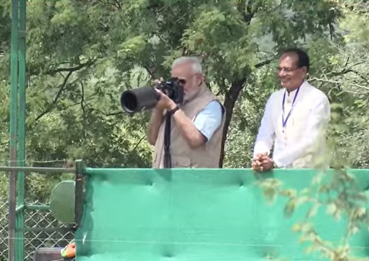  Live: Prime Minister Modi releases wild cheetahs at Kuno National Park