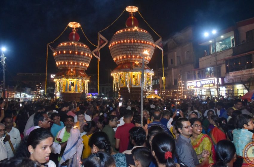  Annual Lakshadeepotsava commences at Udupi Sri Krishna Matha