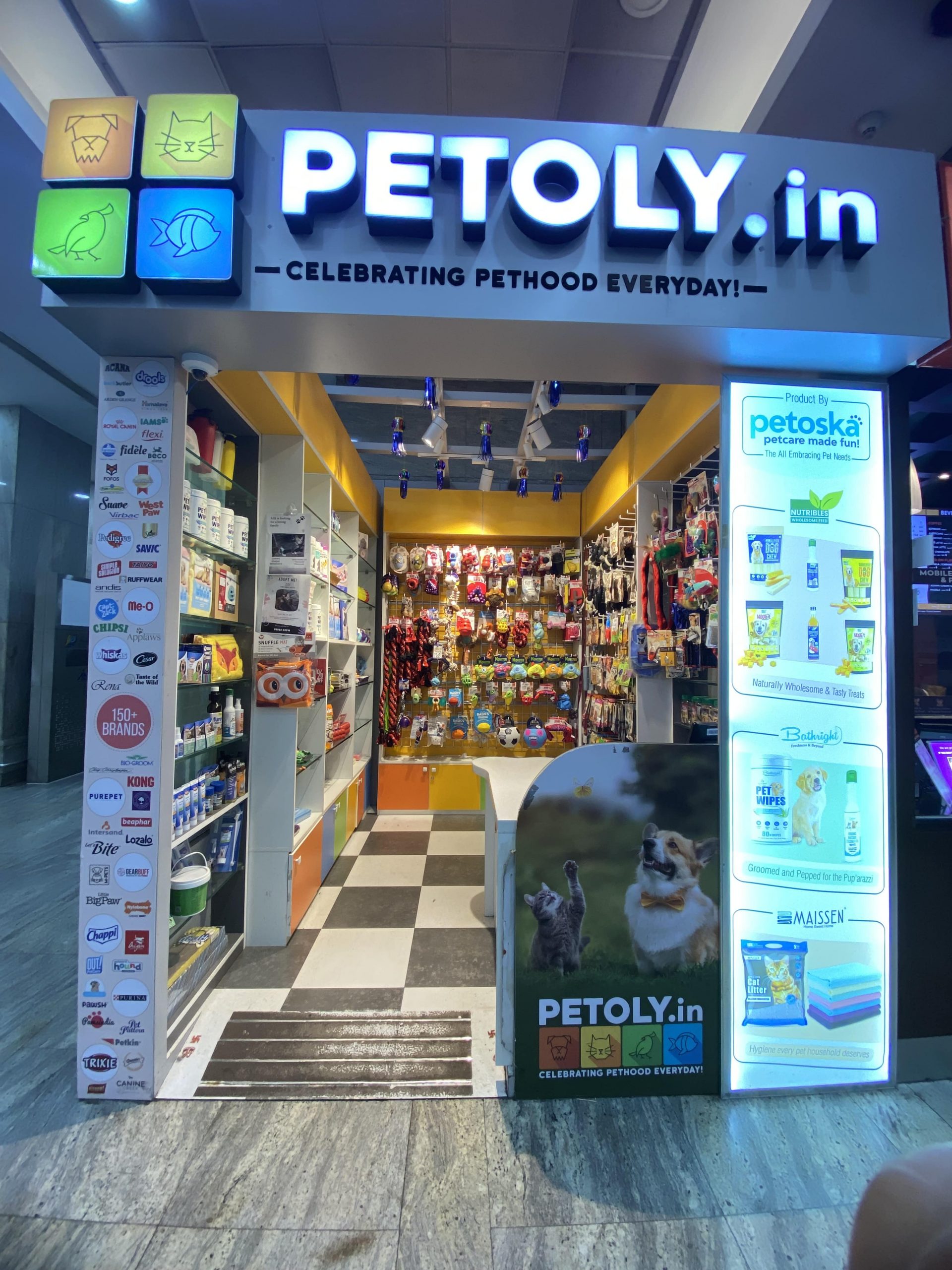 mumbai-csmia-gets-its-first-pet-retail-store-the-canara-post