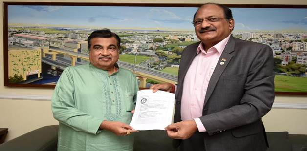  Gadkari congratulates team NHAI and Maha Metro on achieving the Guinness Book of World Record