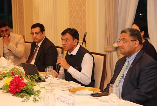  Dr. Mansukh Mandaviya interacts with representatives of Japanese Medical Devices Companies