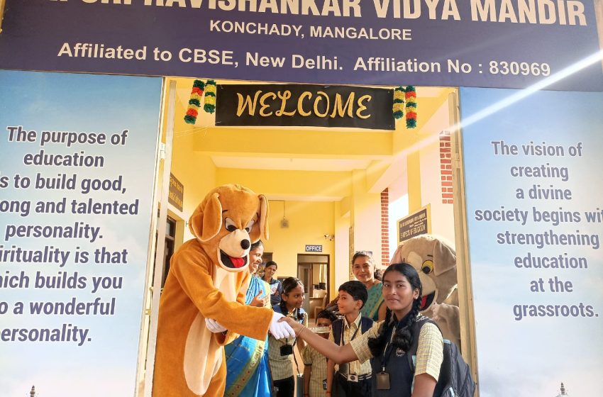  Sri Sri Ravishankar Vidya Mandir Welcomes Students Back After Summer Break