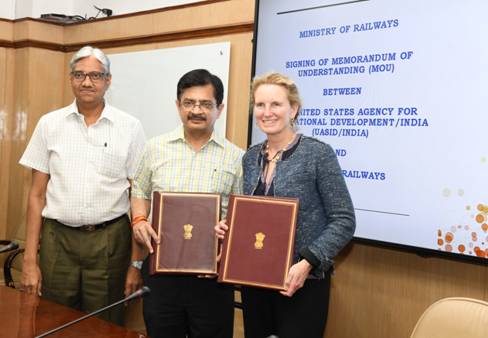  Indian Railways signs MoU with USAID India
