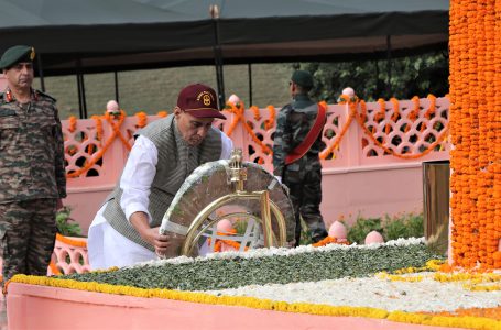 Nation pays tribute to Kargil war heroes on 24th Kargil Vijay Diwas