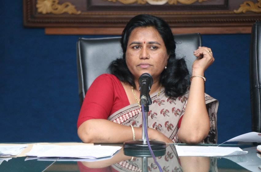  Uttara Kannada DC Pledges Action on Anganwadi Workers’ Demands