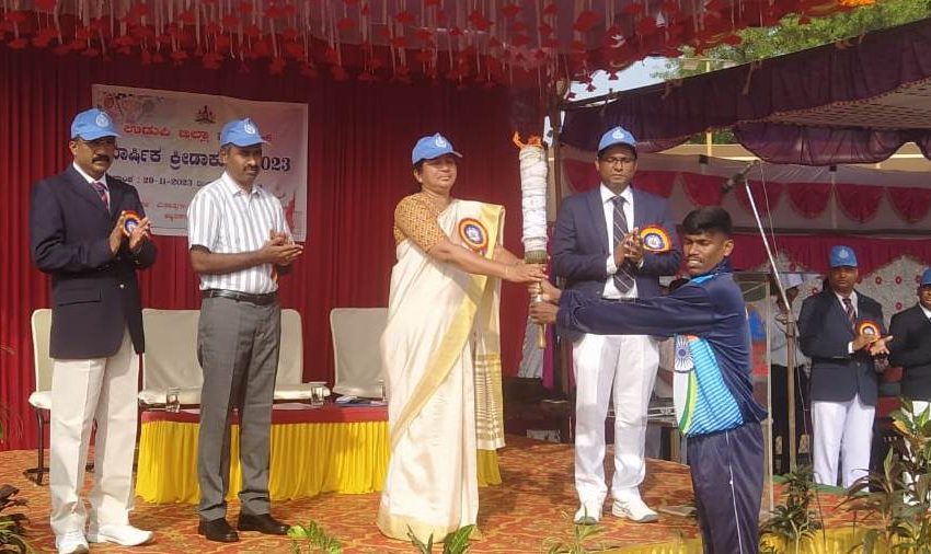  DC Inaugurates District Police Annual Sports Meet
