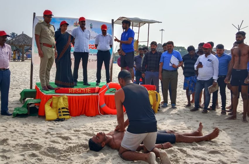  Udupi DC Emphasizes Tourist Safety Through Lifeguard Deployment at Key Beaches