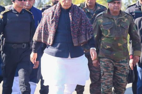Rajnath Singh visited the border areas of Jammu & Kashmir