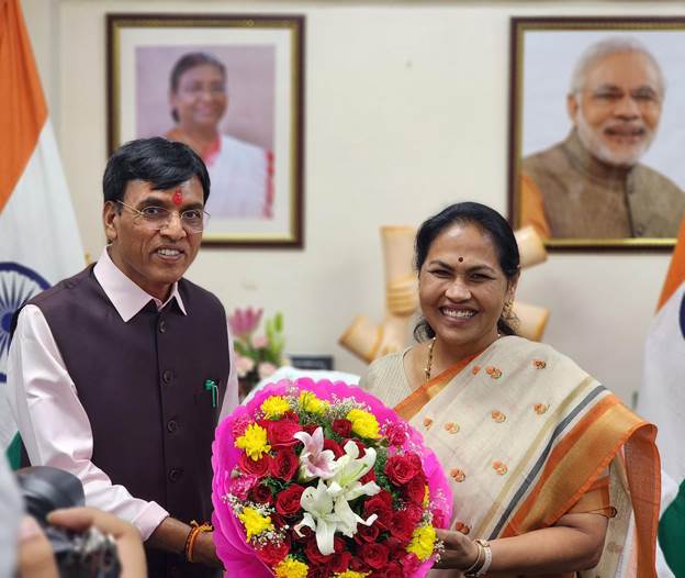  Shobha Karandlaje takes charge as Minister of State for Labour & Employment