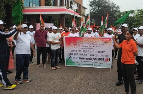 Karwar: DC Urges Parents and Teachers to Educate Children on India’s Freedom Struggle