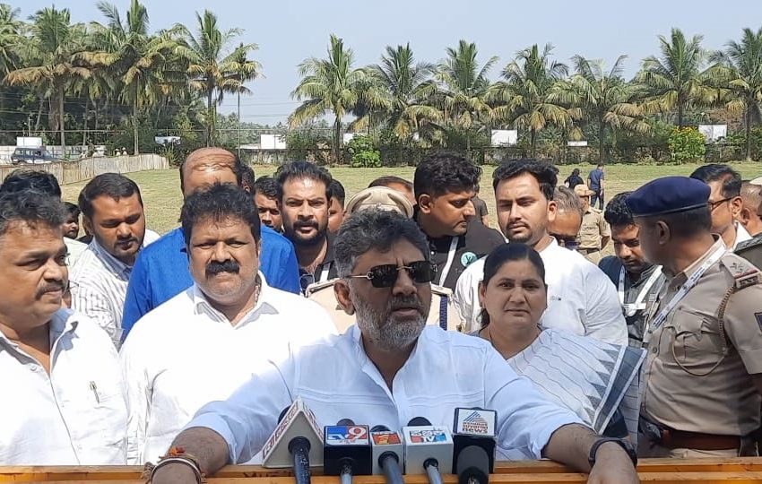  DK Shivakumar Pushes for Coastal Tourism Overhaul in Karnataka