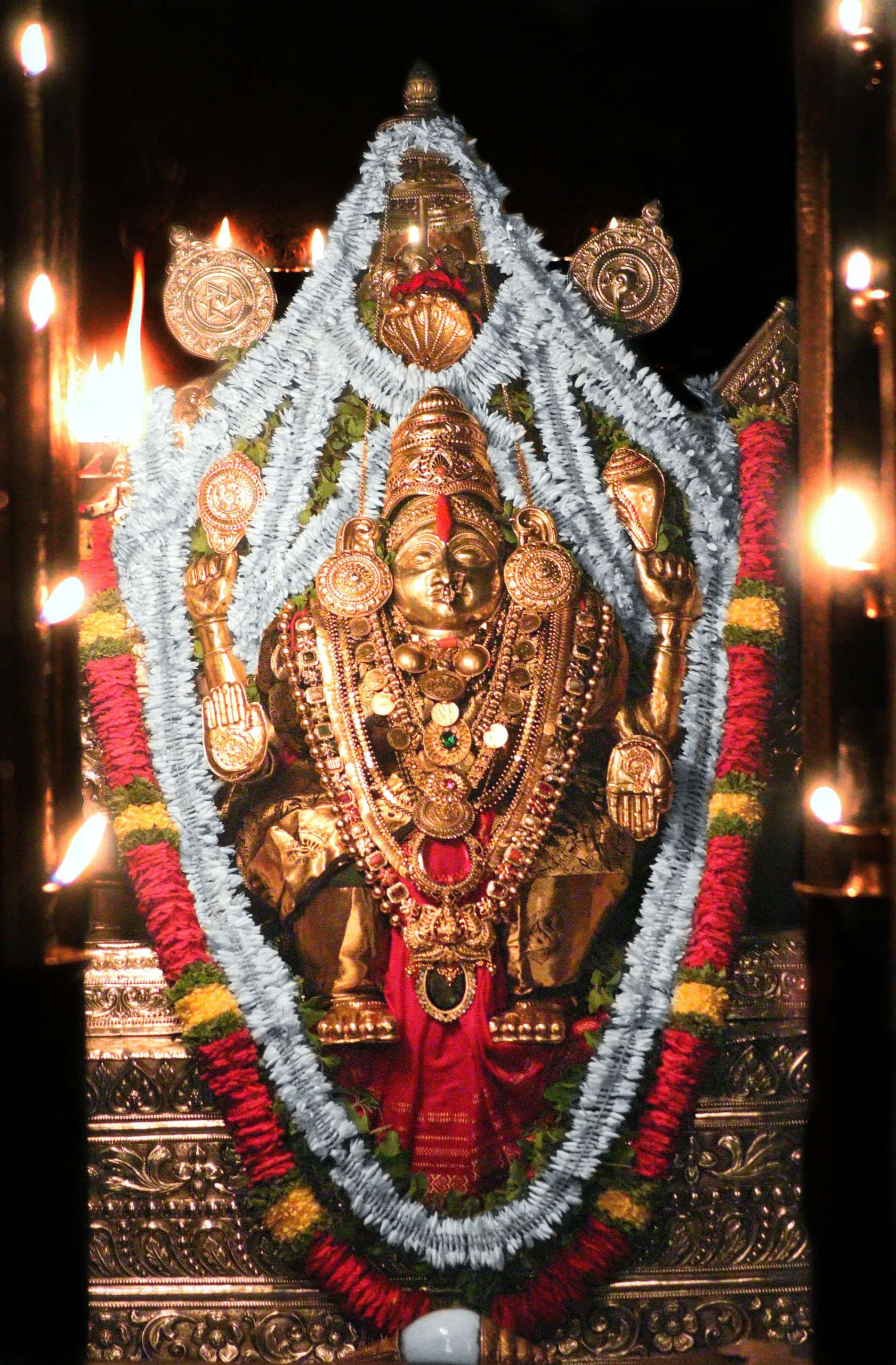 Kateel Sri Durgaparameshwari today’s Alankara