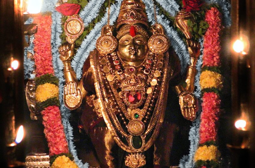  Kateel Sri Durgaparameshwari today’s Alankara