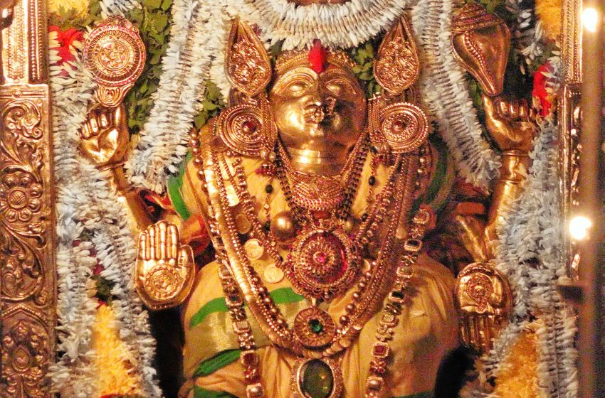  Kateel Sri Durgaparameshwari today’s Alankara