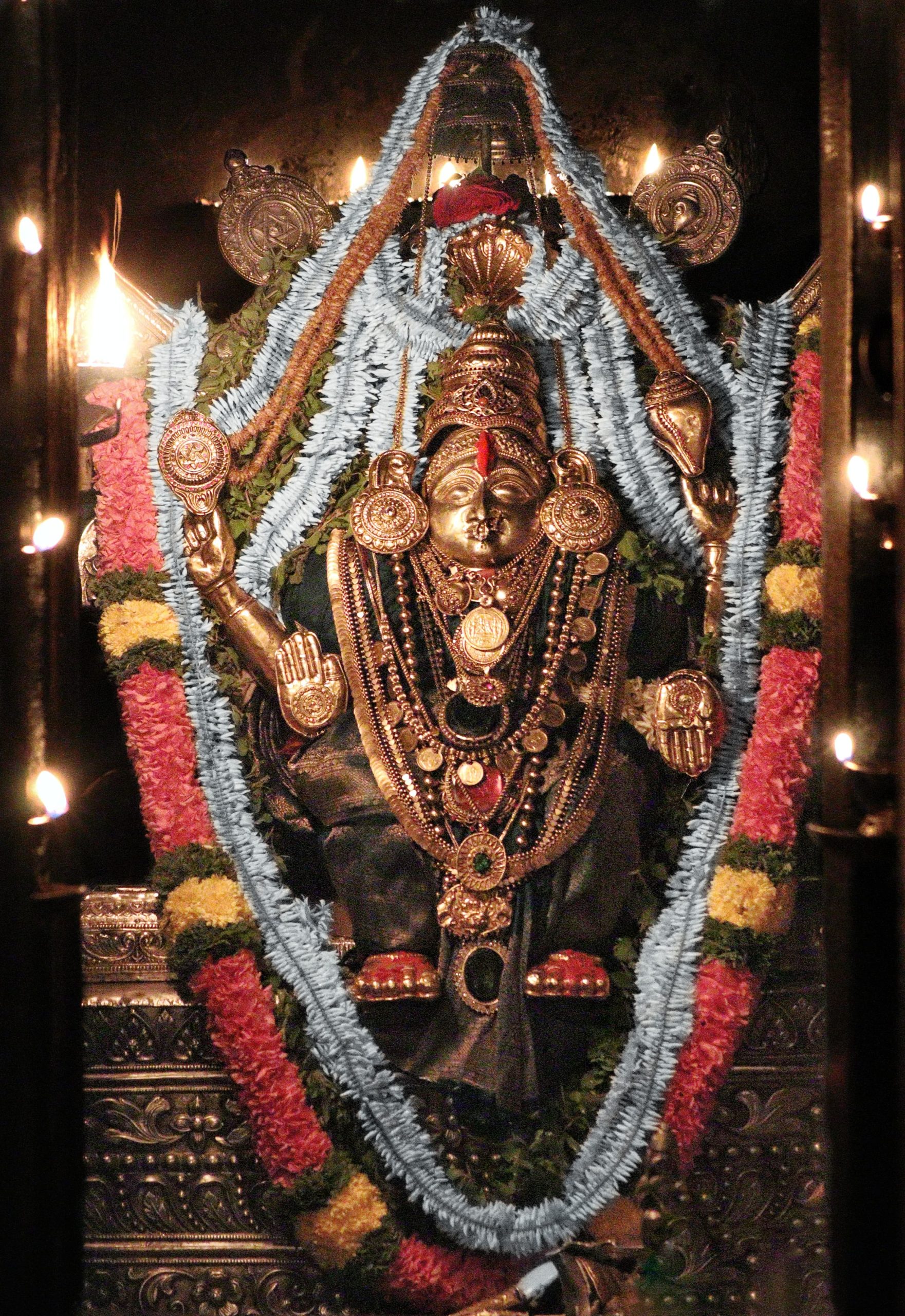 Kateel Sri Durgaparameshwari today’s Alankara