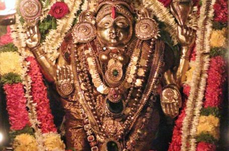 Kateel Sri Durgaparameshwari today’s Alankara