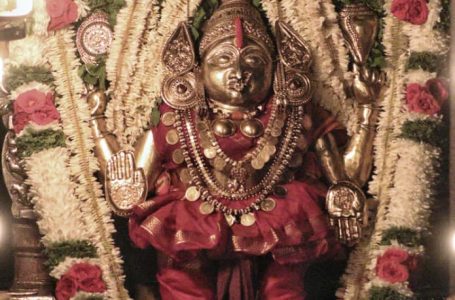Kateel Sri Durgaparameshwari today’s Alankara