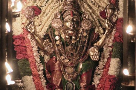 Kateel Sri Durgaparameshwari today’s Alankara