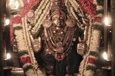 Kateel Sri Durgaparameshwari today’s Alankara