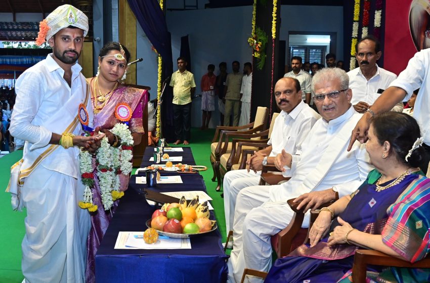  At Dharmasthala’s 54th mass marriage, 106 couples enter wedlock