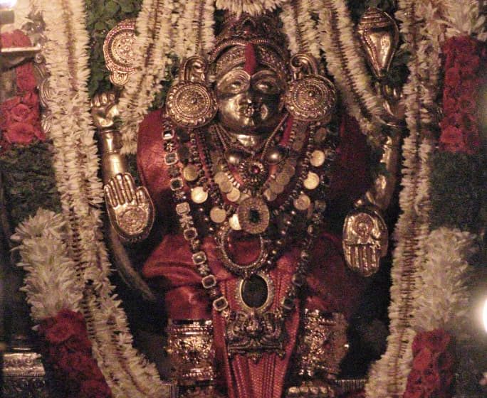  Kateel Sri Durgaparameshwari today’s Alankara