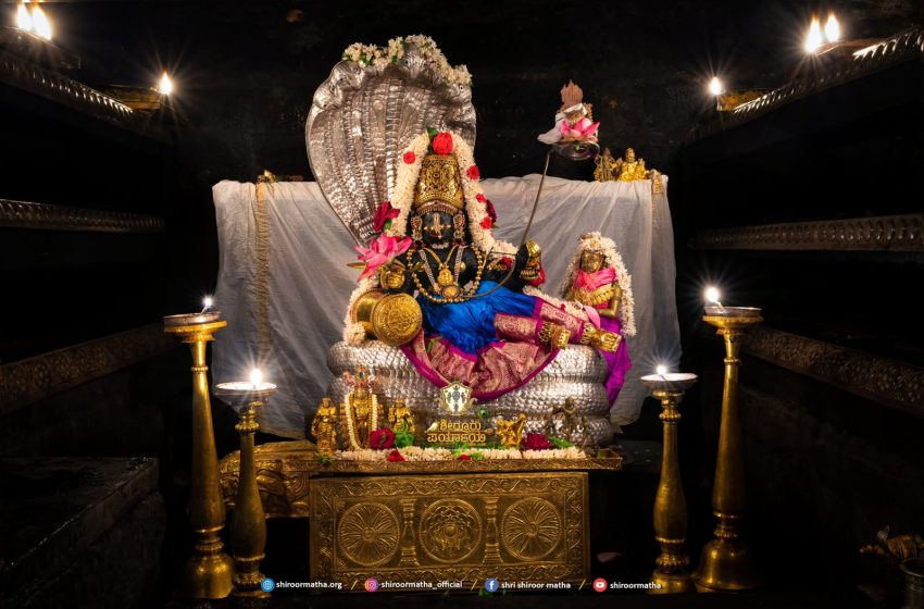  Udupi Sri Krishna Alankara